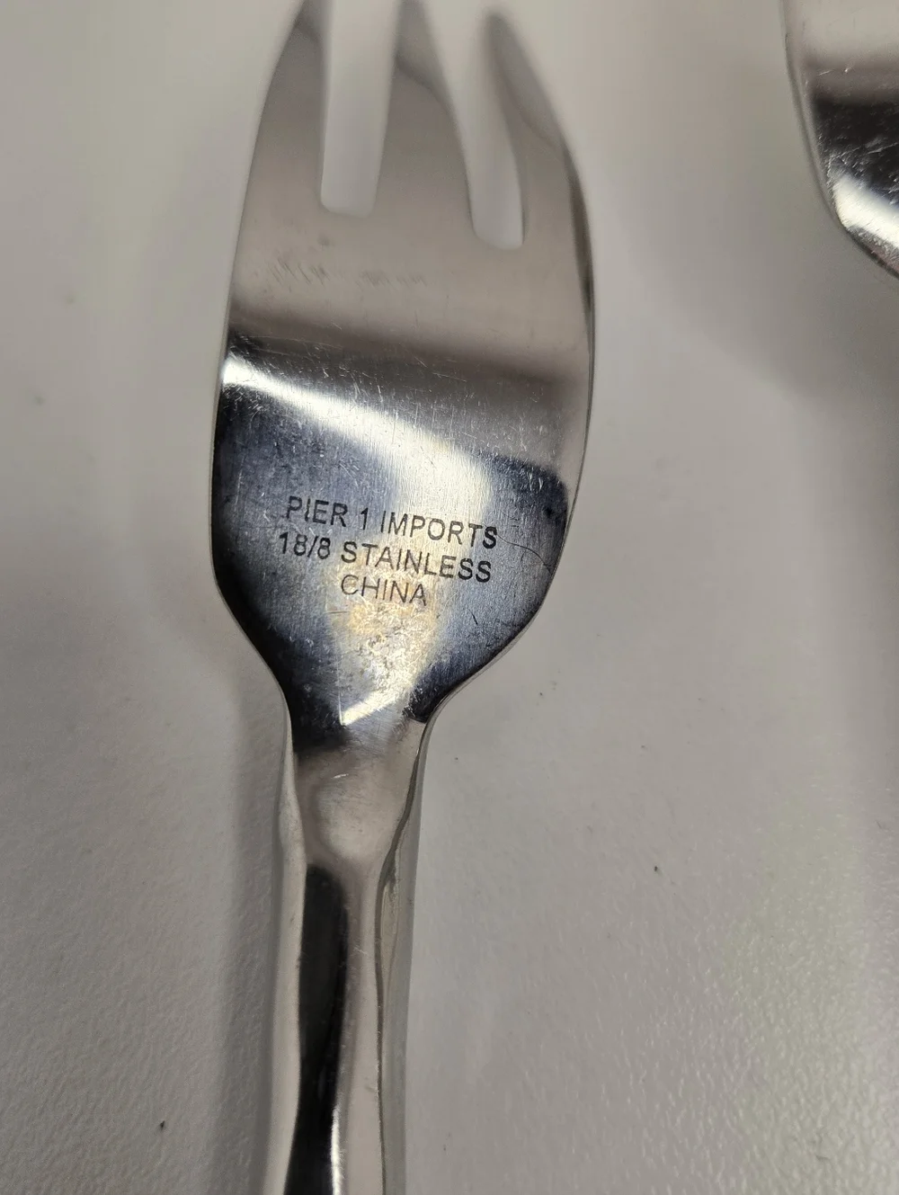 Pier 1 PII16 Caldera Wavy 18/8 Stainless Steel 4-Piece Flatware Set